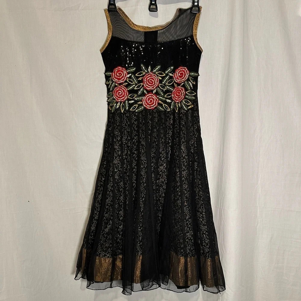 gorgeous rose appliqué / sequined / embossed dress size "28" made in India